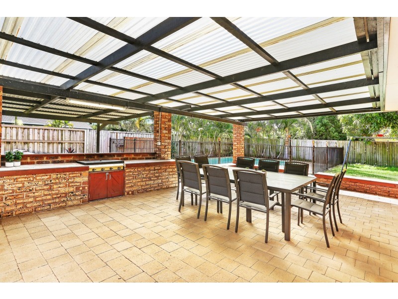 20 Hokitika Street, Broadbeach Waters QLD 4218