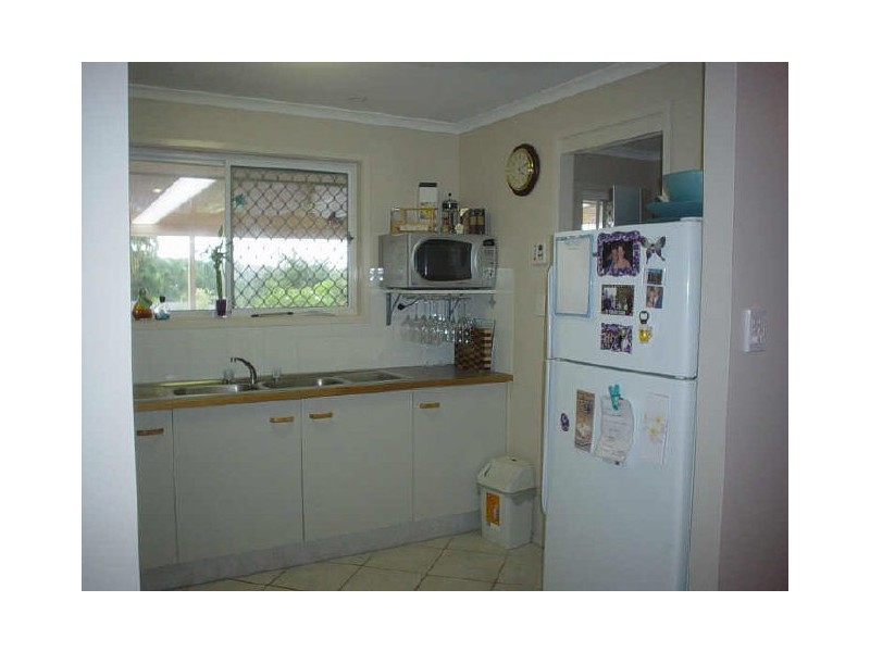 4 Jancoon Court, Carrara QLD 4211