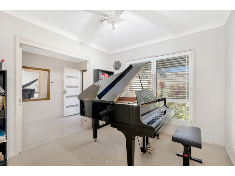 5 Silkwood Way, Molendinar QLD 4214