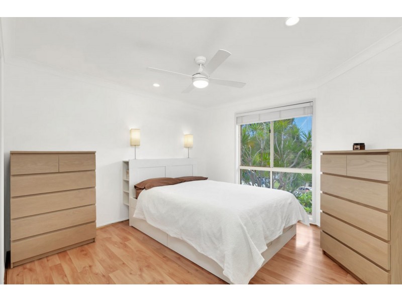 37 Tristania Way, Highland Park QLD 4211