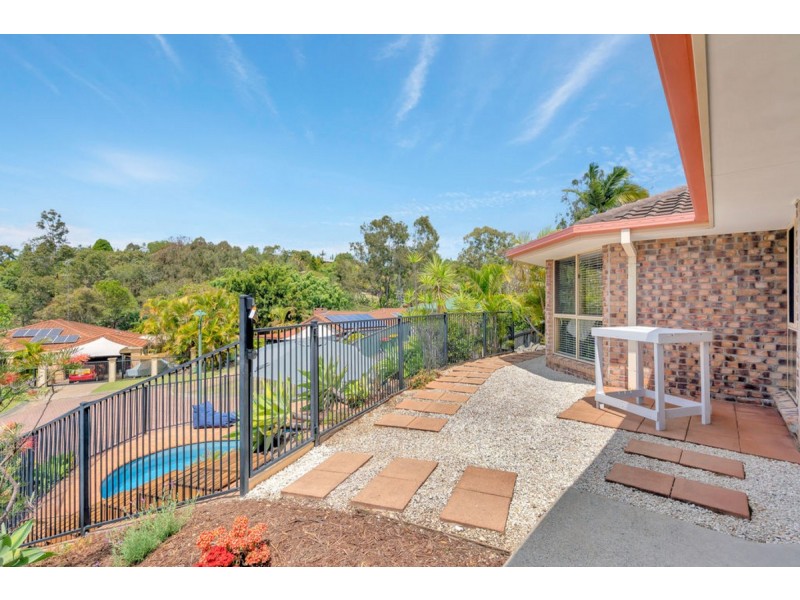 37 Tristania Way, Highland Park QLD 4211