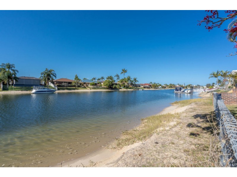 6 Tequila Court, Mermaid Waters QLD 4218