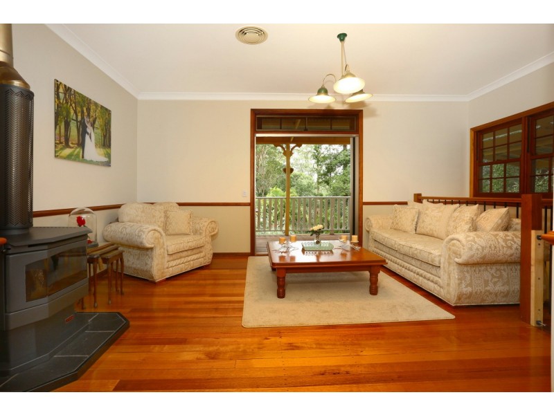 119 Henri Robert Drive, Clagiraba QLD 4211