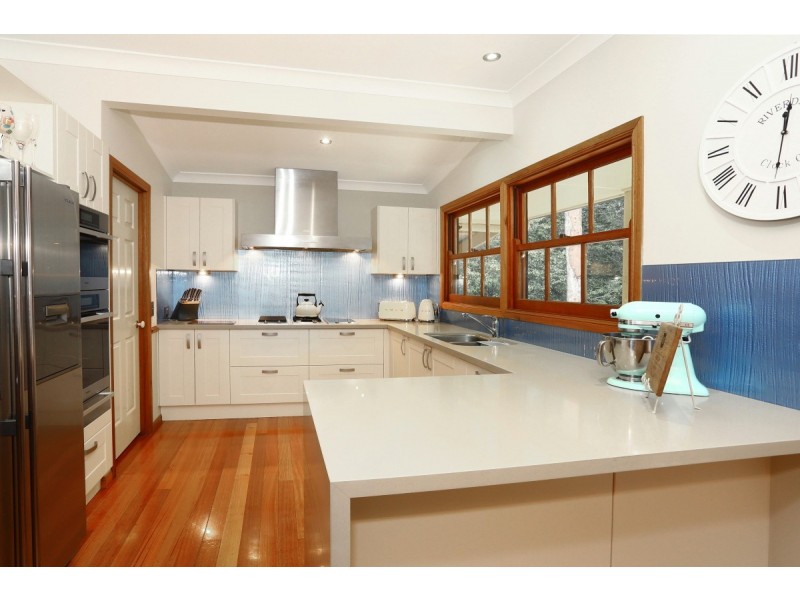 119 Henri Robert Drive, Clagiraba QLD 4211