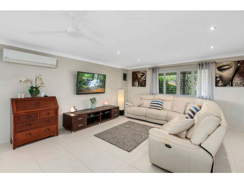 49 Kallaroo Crescent, Ashmore QLD 4214