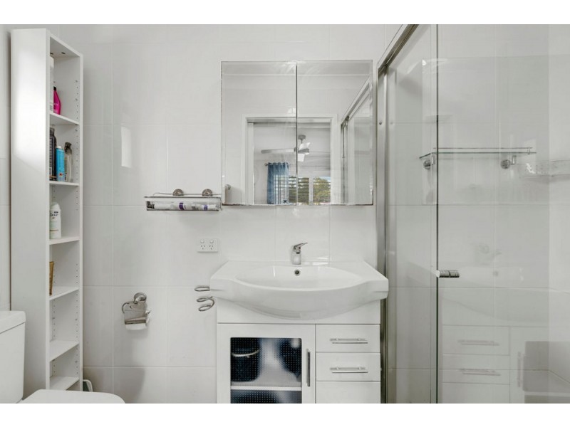 49 Kallaroo Crescent, Ashmore QLD 4214