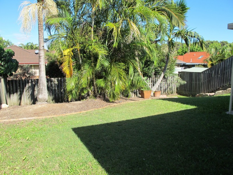 8 Murrayfield Place, Merrimac QLD 4226