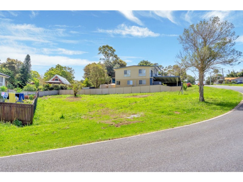 15 Loop Road, Lower Beechmont QLD 4211