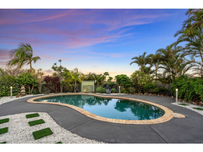 12 Nottingham Place, Highland Park QLD 4211