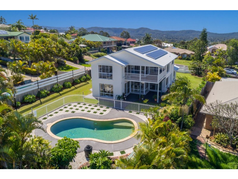 12 Nottingham Place, Highland Park QLD 4211