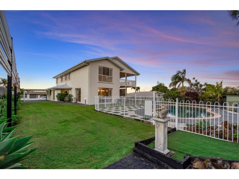 12 Nottingham Place, Highland Park QLD 4211