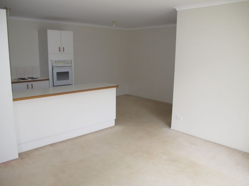 1/22 Ogilvie Crescent, Nerang QLD 4211