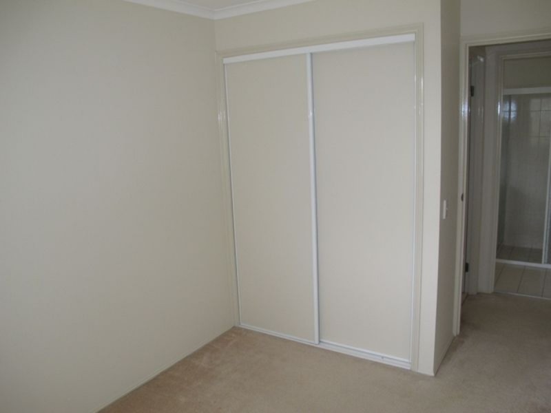 1/22 Ogilvie Crescent, Nerang QLD 4211