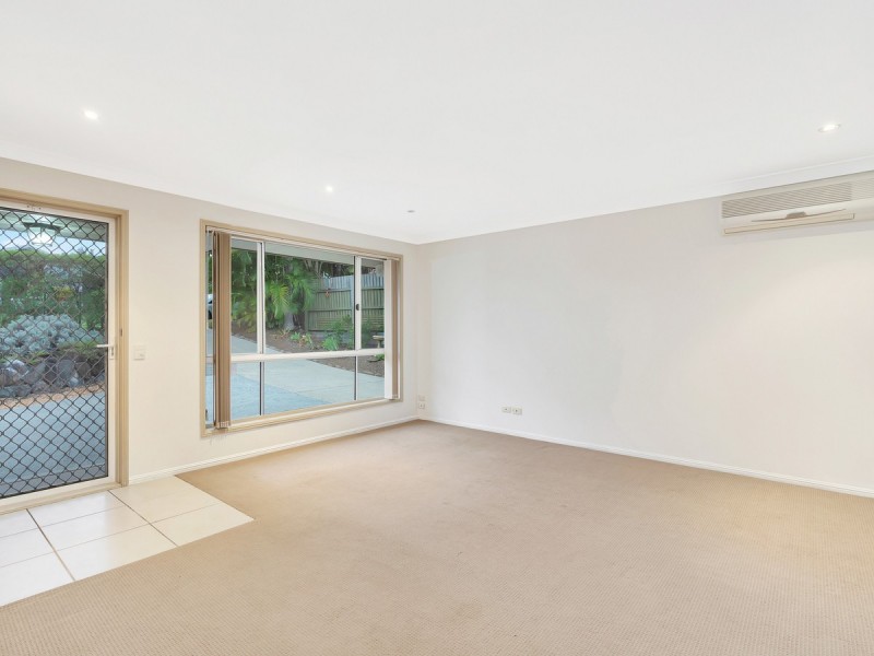 34 Petherbridge Avenue, Merrimac QLD 4226