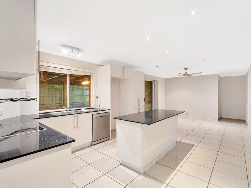 34 Petherbridge Avenue, Merrimac QLD 4226