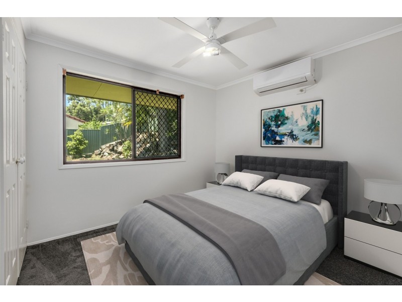 17 Richard Crescent, Highland Park QLD 4211