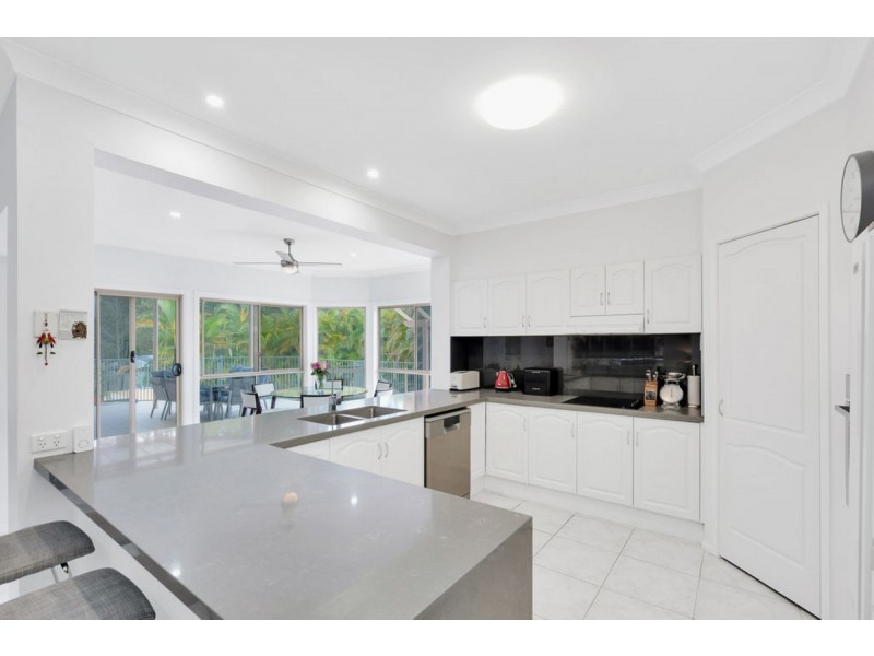 31-35 Country Crescent, Nerang QLD 4211