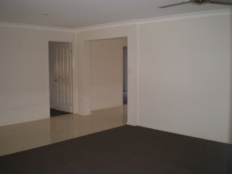 4 Silvereye Circuit, Gilston QLD 4211