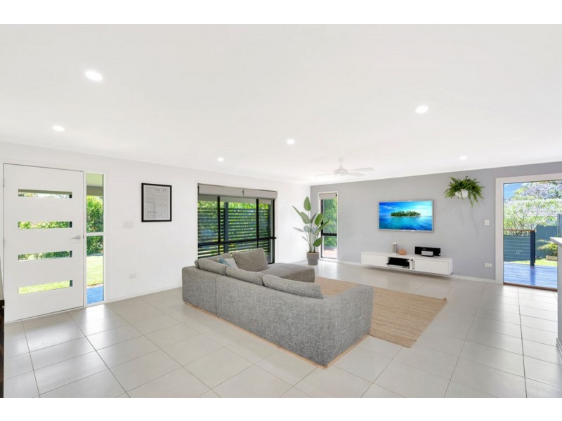 7 Mayjohn Avenue, Carrara QLD 4211