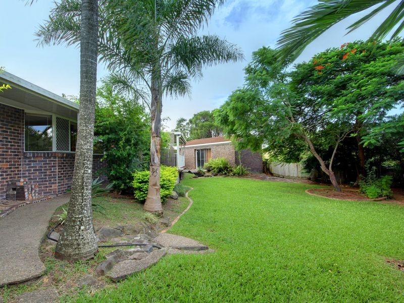 19 Burgundy Court, Highland Park QLD 4211