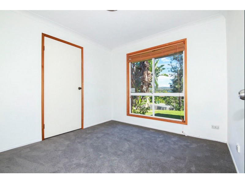 16 Mercator Court, Carrara QLD 4211