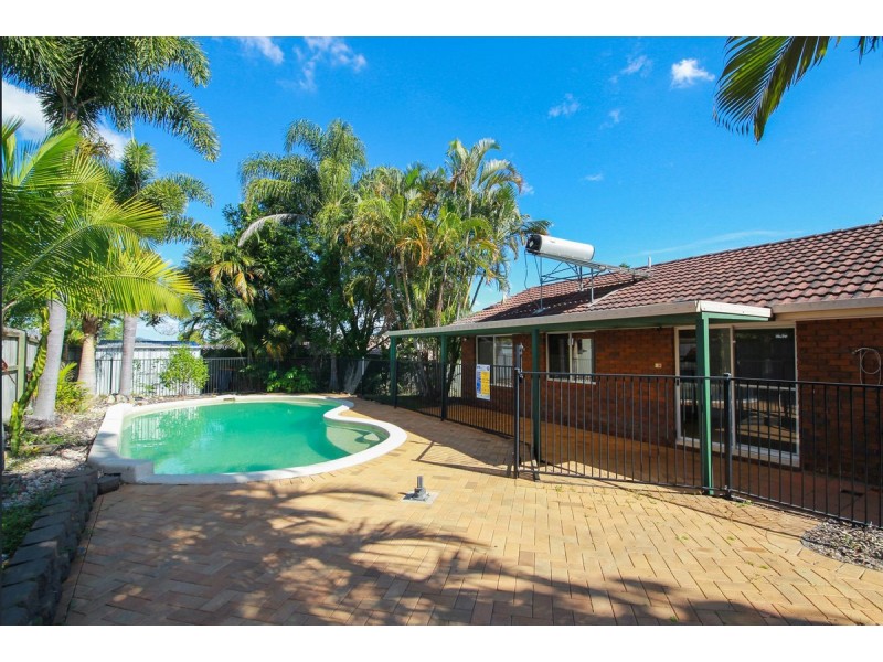 16 Mercator Court, Carrara QLD 4211