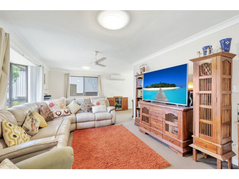 24 Branston Court, Nerang QLD 4211