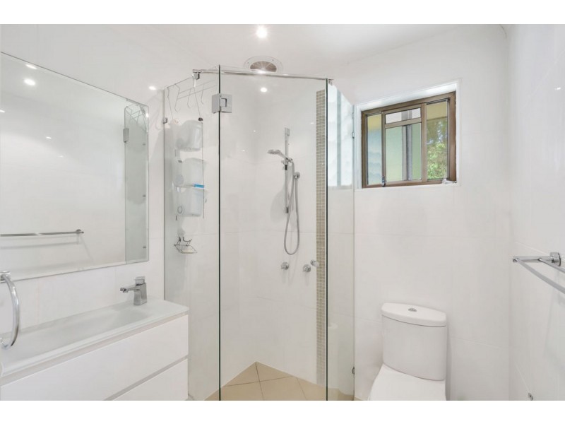 24 Branston Court, Nerang QLD 4211