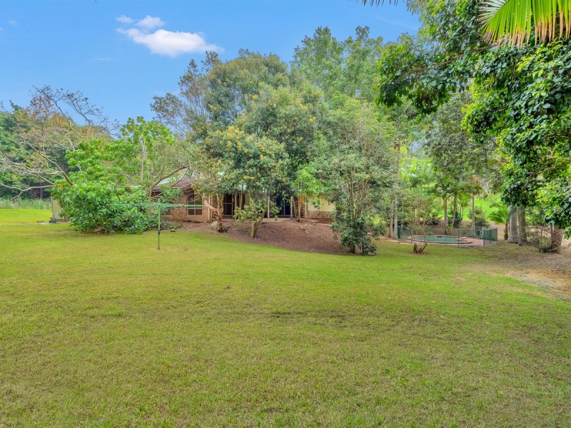 10 Tolhurst Court, Tallai QLD 4213