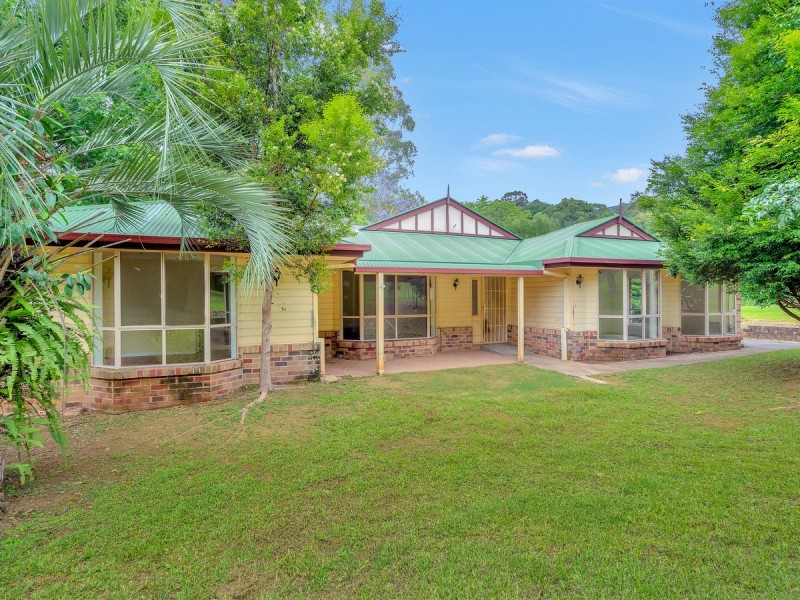 10 Tolhurst Court, Tallai QLD 4213