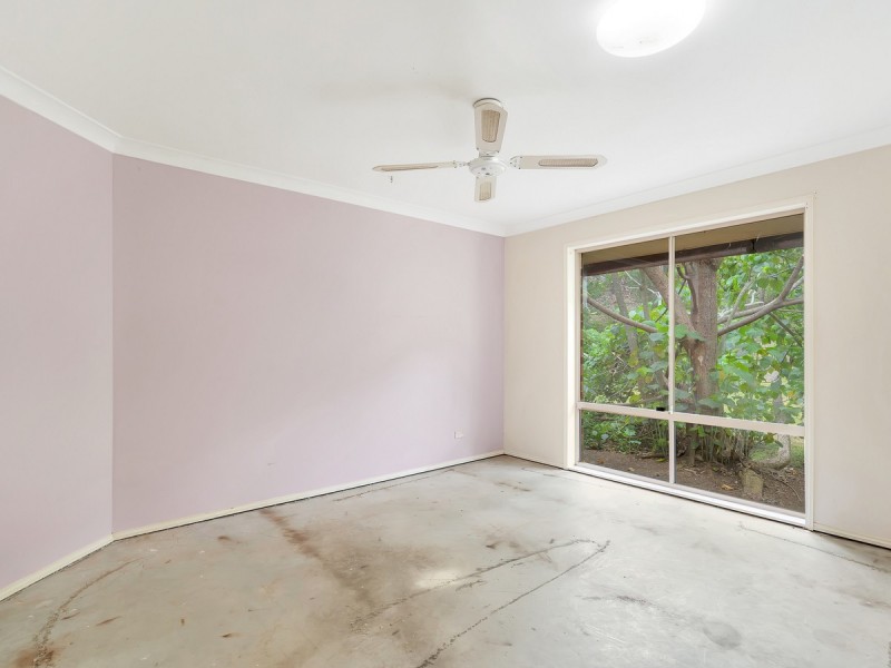 10 Tolhurst Court, Tallai QLD 4213