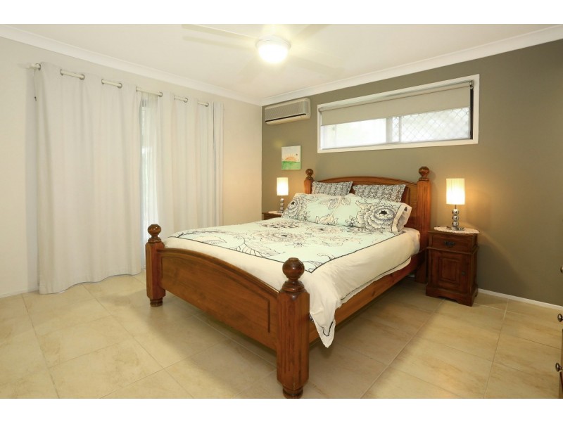 20 Jancoon Court, Carrara QLD 4211