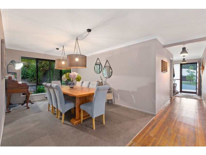 2 Crimson Rosella Close, Gilston QLD 4211