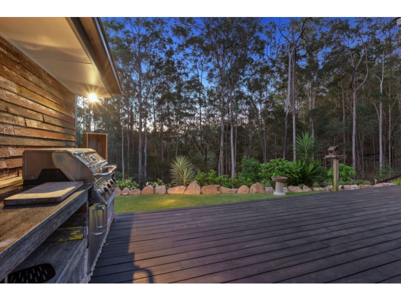 2 Crimson Rosella Close, Gilston QLD 4211