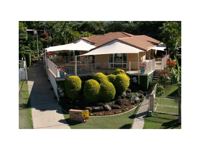 28 Piccadilly Place, Highland Park QLD 4211
