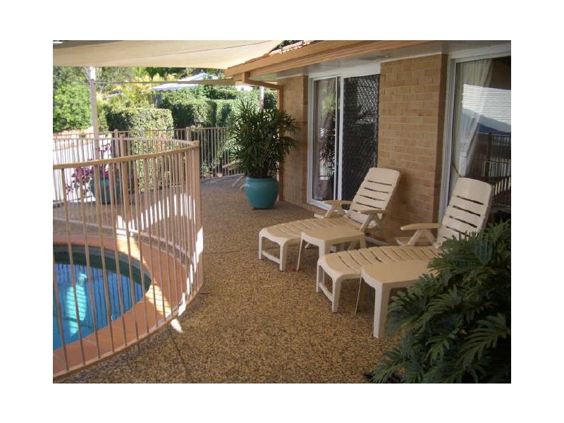 28 Piccadilly Place, Highland Park QLD 4211