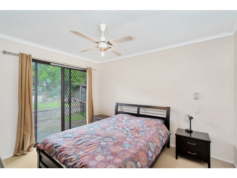 24 Plum Parade, Nerang QLD 4211