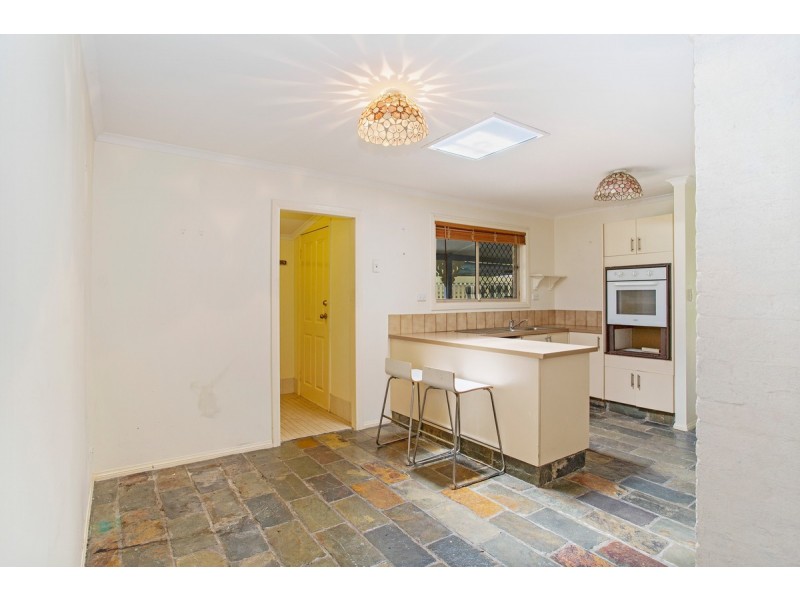 3 Rednal Court, Carrara QLD 4211