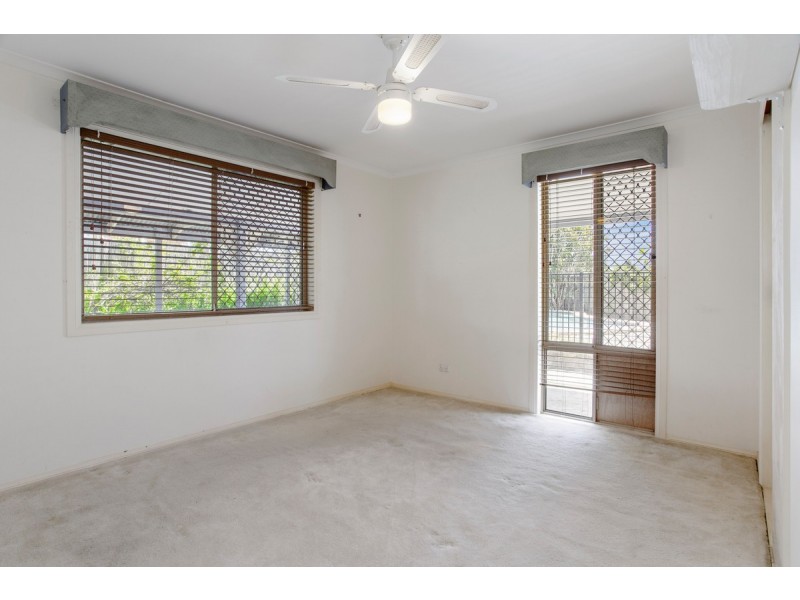 3 Rednal Court, Carrara QLD 4211