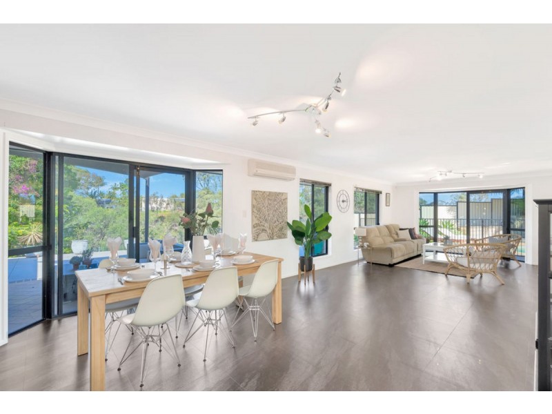 3 Paddington Drive, Carrara QLD 4211