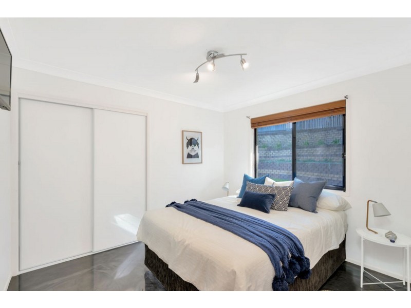 3 Paddington Drive, Carrara QLD 4211