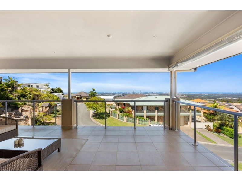 24 Ballah Crescent, Highland Park QLD 4211