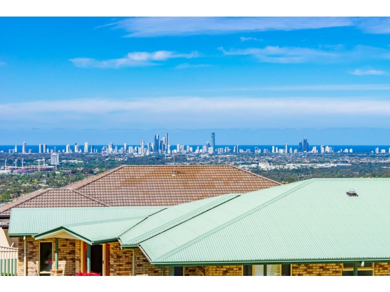 24 Ballah Crescent, Highland Park QLD 4211