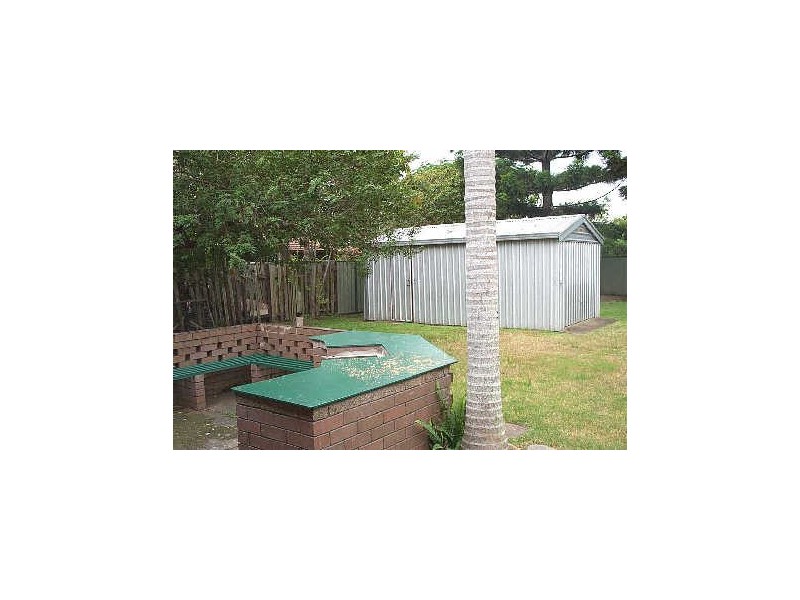 8 St Petersburg Place, Nerang QLD 4211