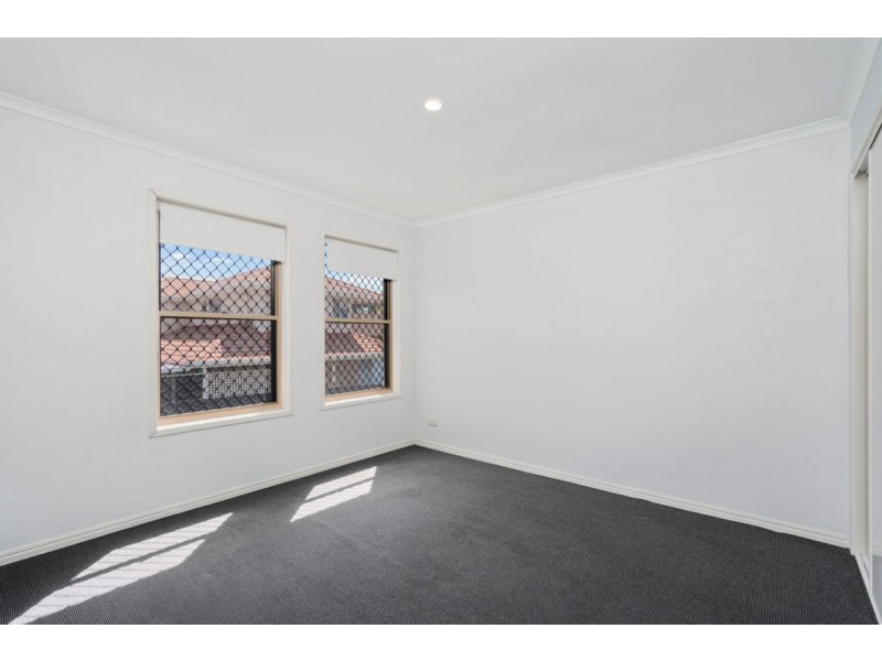 7 Bellavista Close, Highland Park QLD 4211