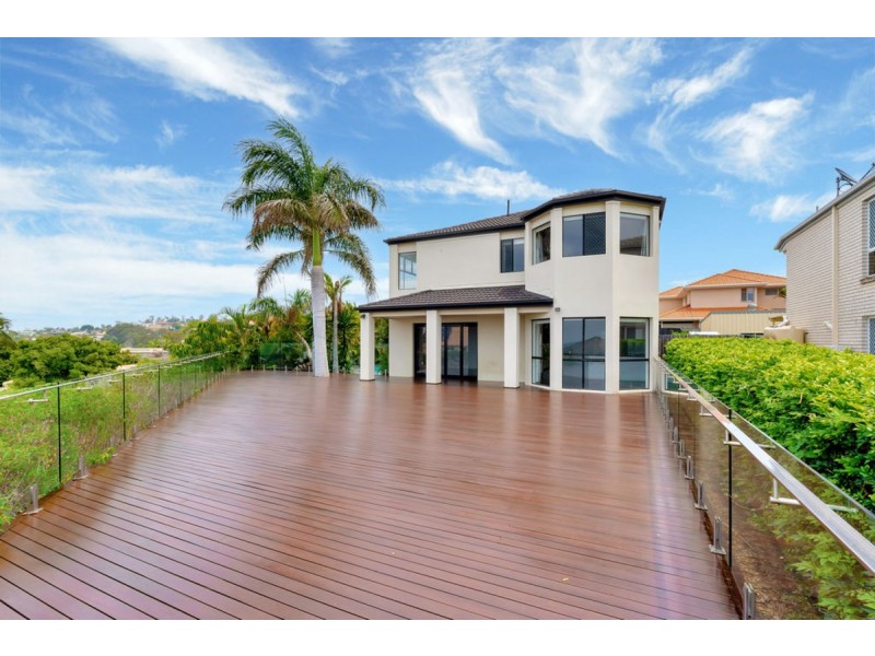 7 Bellavista Close, Highland Park QLD 4211