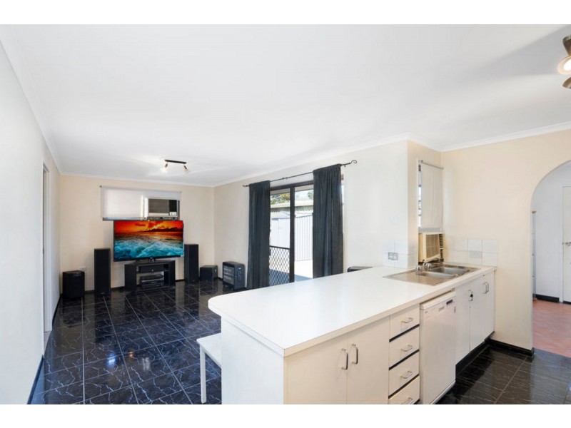 70 Alexander Drive, Highland Park QLD 4211