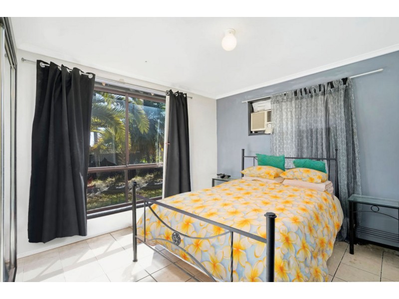 70 Alexander Drive, Highland Park QLD 4211