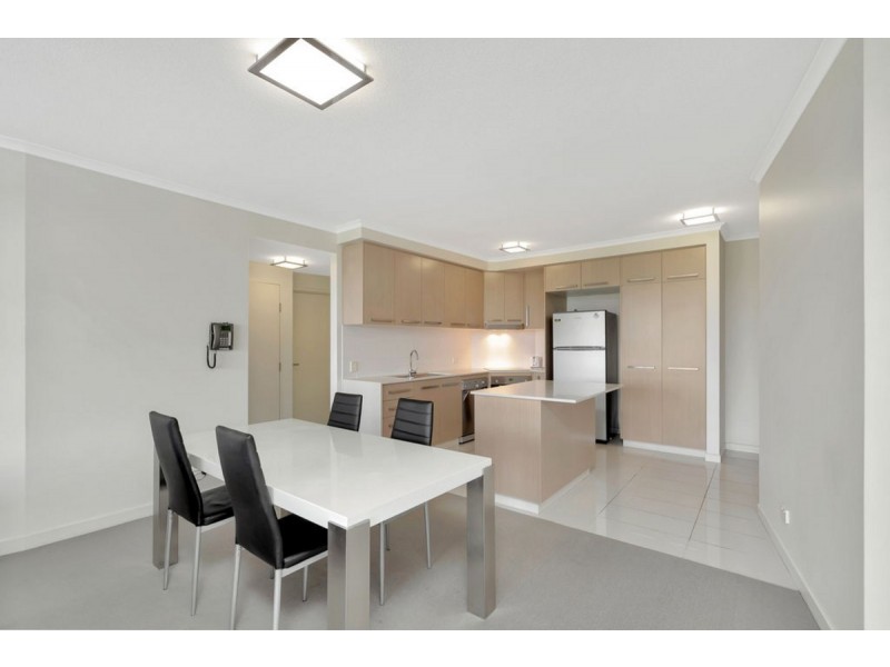 263/135 Lakelands Drive, Merrimac QLD 4226