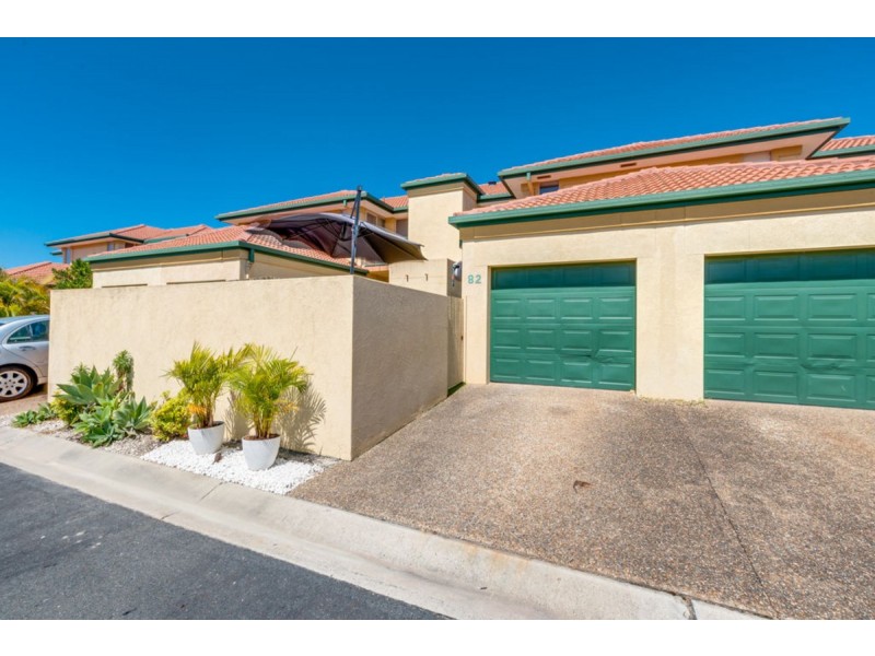 82/152 Palm Meadows Drive, Carrara QLD 4211